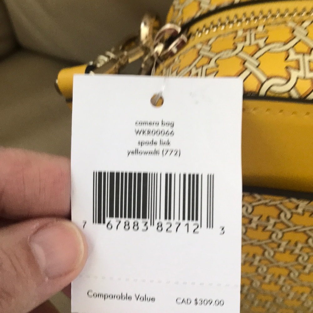Kate spade cross body bag NWT. Yellow pattern - Picture 6 of 6